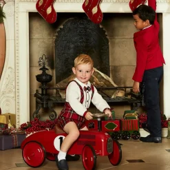 Vilac Gifts*Red Ride-On Vintage Car (76cm)